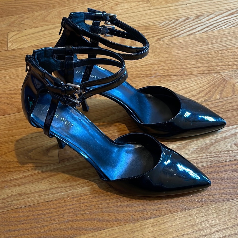NINE WEST Heels